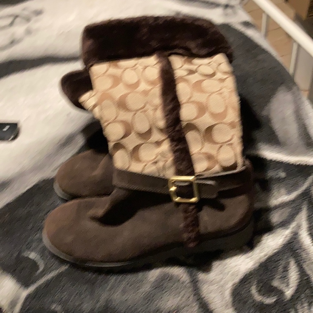 Coach boots